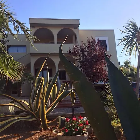 Летний дом Brunone Альберобелло